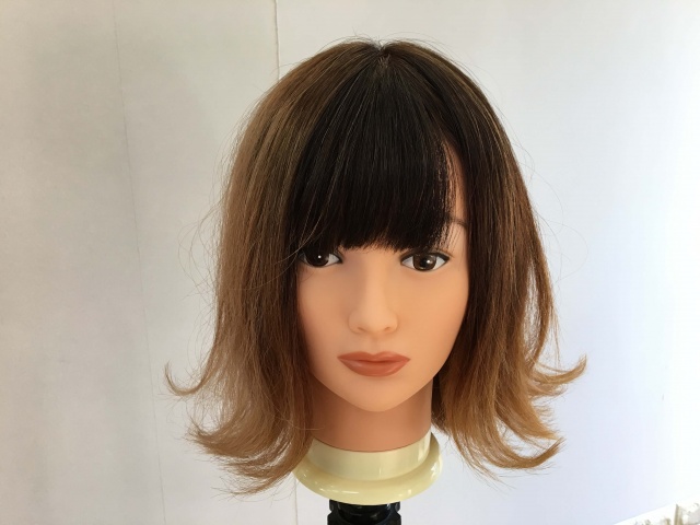 外ハネになっている髪型スタイリング後の写真