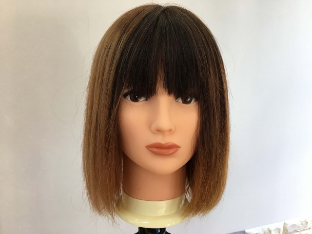 乾かして寝ぐせを直した髪