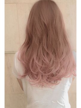 ピンクベージュカラーの写真