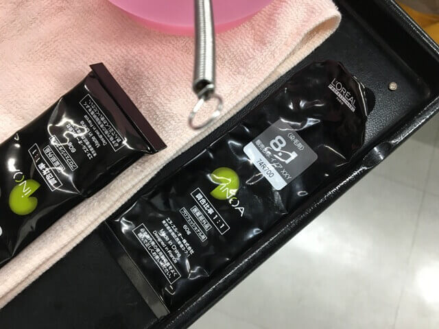 ionaカラーアッシュの写真