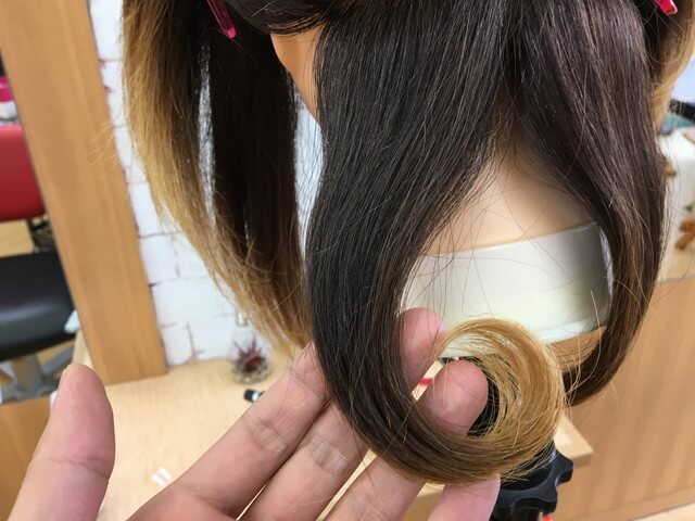ヘアビューロンカールで作ったカールの写真