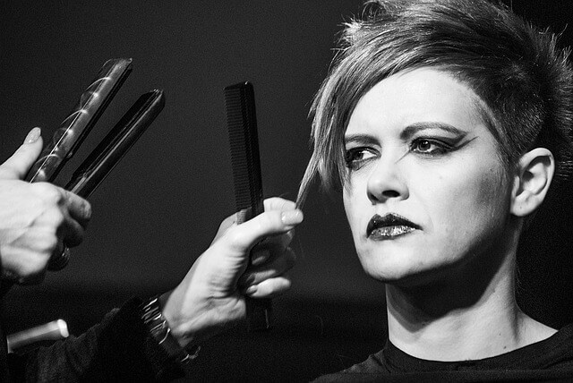 美容師コンテストのモデルの写真