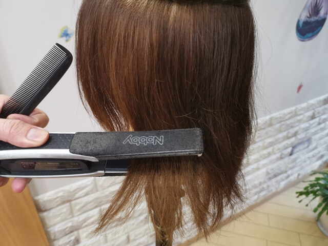 ウルフカットのシルエット