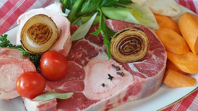肉と野菜の写真