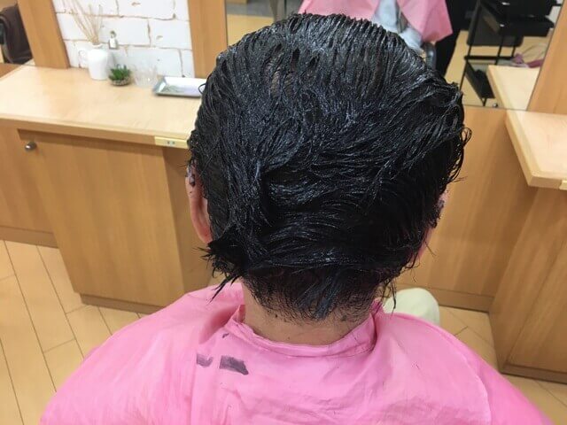 付け終わったカラートリートメントの写真