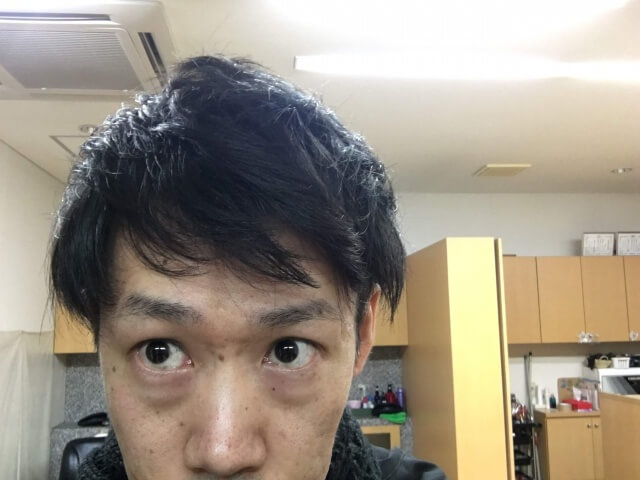 ミューヴルハードスプレースタイリング後時間経過アップ写真