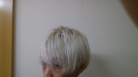 さらにホワイトブリーチした写真
