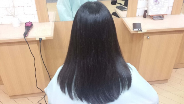 カット終了後の髪の毛の写真