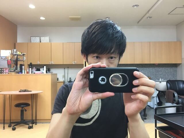 ニベアを乾いた髪の毛に付けた写真