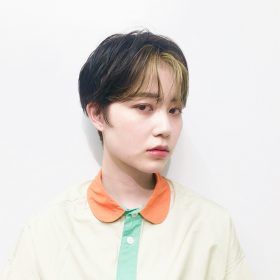 インナーカラーベリーショート