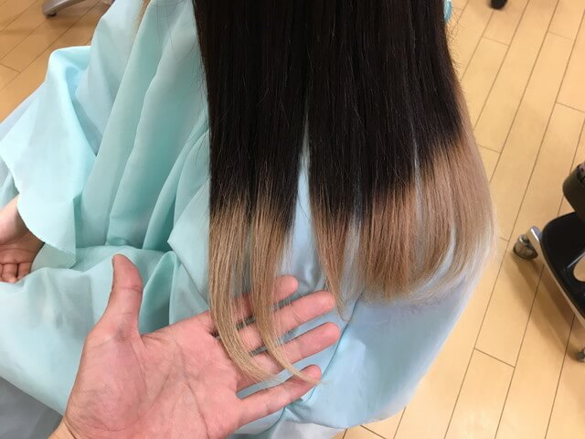 ヘアビューロンの人毛仕上がりの毛先写真