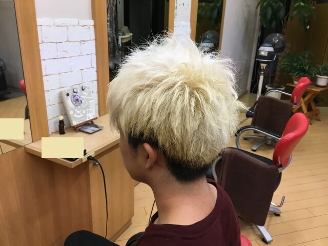 ホワイトブリーチ終了後スタイリング後の写真