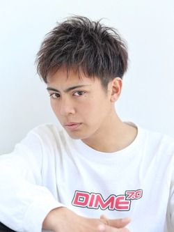 ツーブロックショートメンズ