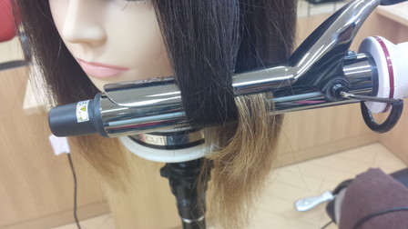 コテ巻きの注意点の写真