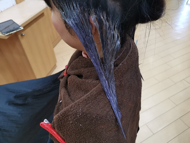 インナーカラーアッシュカラー中