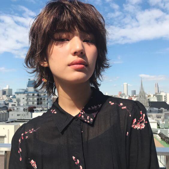 伸ばしかけウルフ