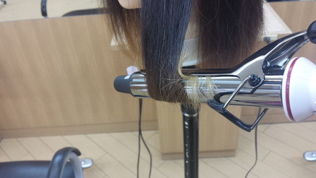 コテ巻きの注意点の写真