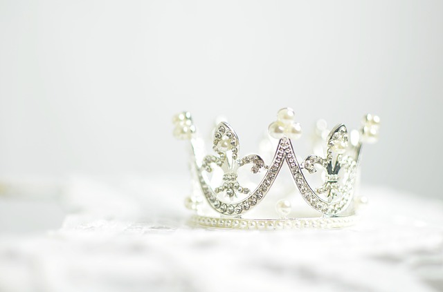 高級な王冠の写真
